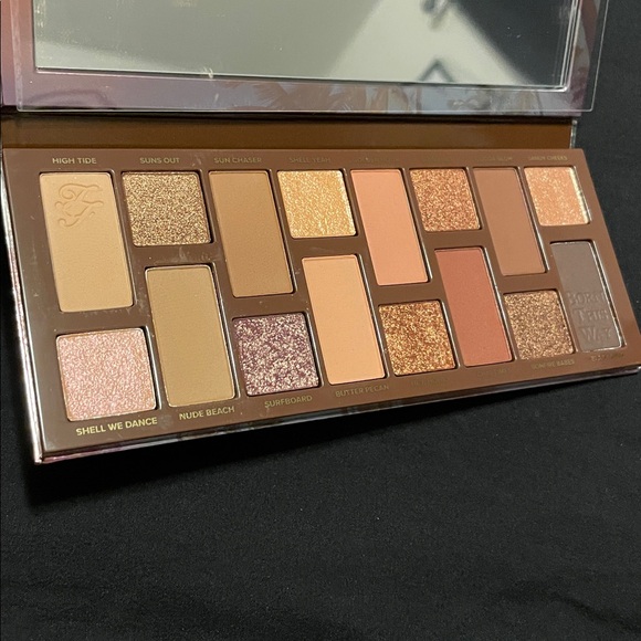 Makeup bundle - Picture 3 of 4